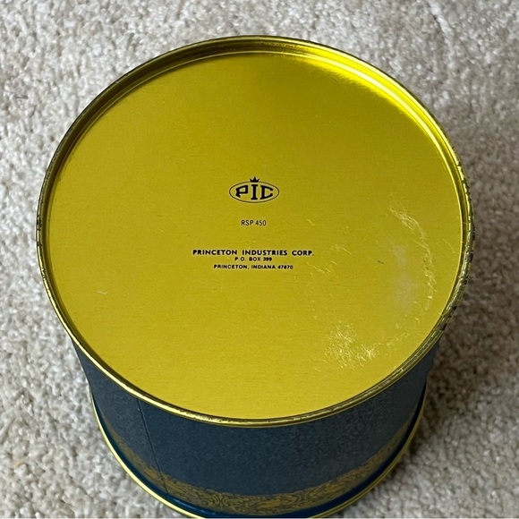 Vintage Princeton Popcorn Co Tin Metal Canister-Navy Blue/Orange-Small-Est 1885 - Picture 3 of 7